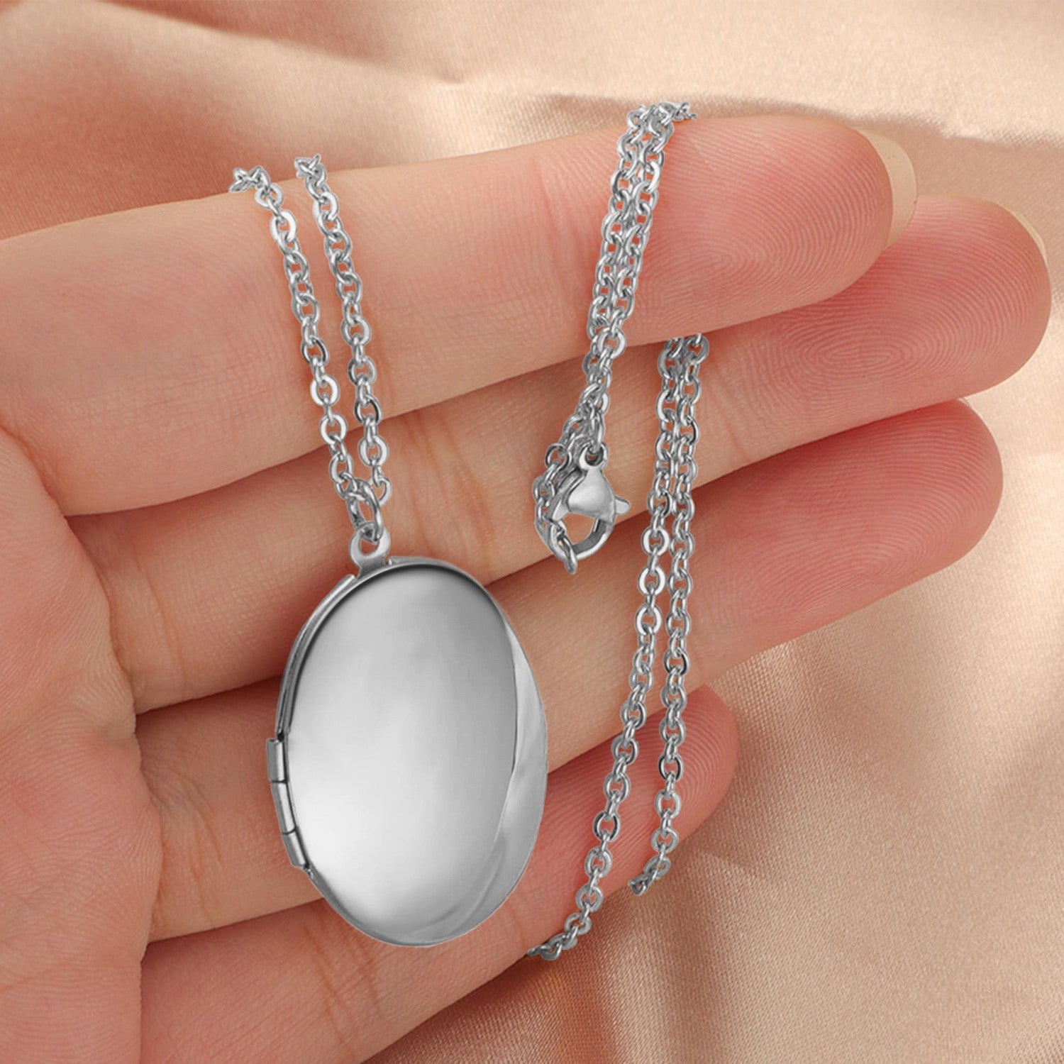 Heart Locket Necklace with Photo - Vintage Heart Locket Necklace - Valentines Day Gift for Her - Anniversary Gift - Photo Memorial Jewelry